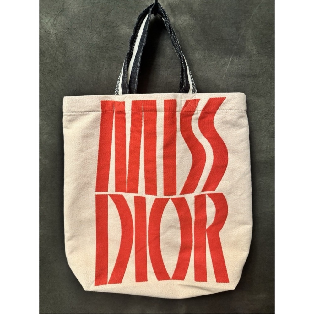 NWT DIOR “MISS DIOR” TOTE💗💗💗